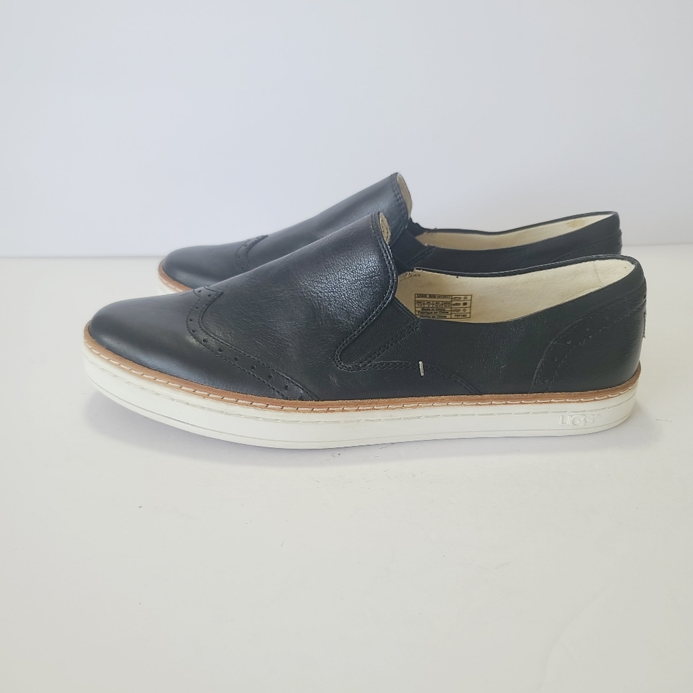 UGG Hadria Black Leather Slip-On Trainer Shoes Size 7.5 - Picture 2 of 10